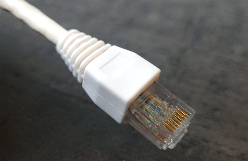 How to choose network cables for your home